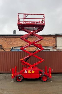 Арендовать аренда ножничного дизельного подъемника lgmg sr1018d в Екатеринбурге